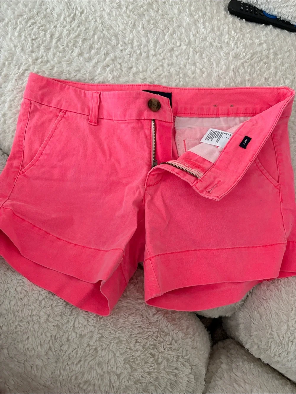 American Eagle Outfitters Neon Pink Denim Shorts - Picture 1 of 1
